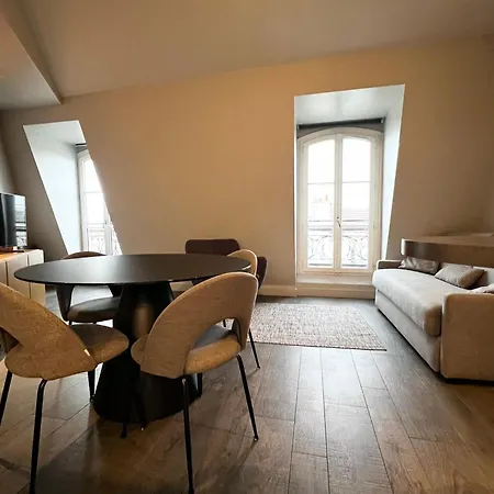 Superbe Appartement Proche Du Marais-3